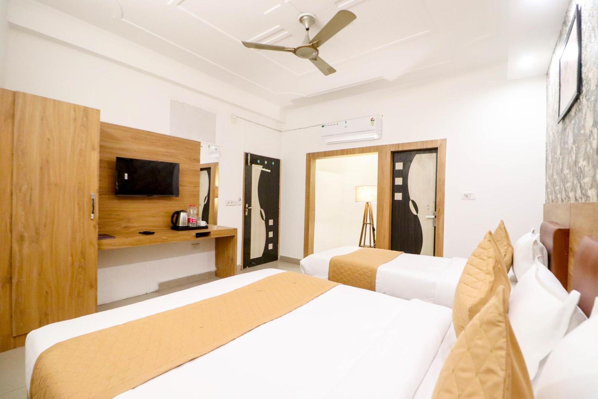 Hotel Stay Villa Delhi Airport Nueva Delhi Exterior foto