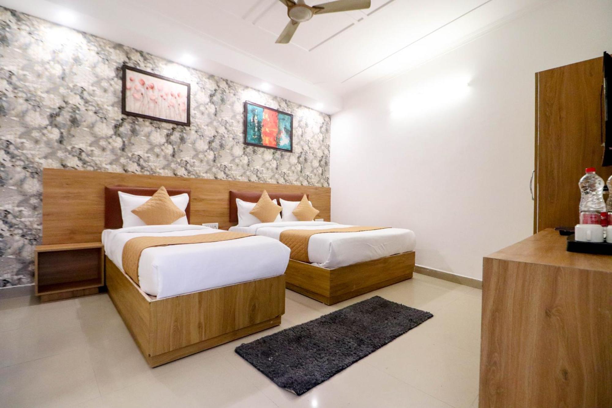 Hotel Stay Villa Delhi Airport Nueva Delhi Exterior foto